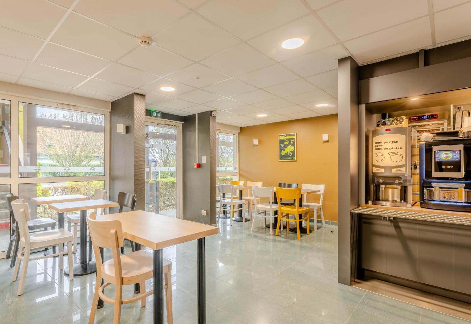 B&B Hotel Lens Noyelles-Godault Exterior foto